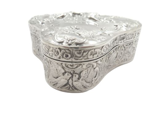 fig 2. Antique Edwardian Sterling Silver Trinket Box 1901