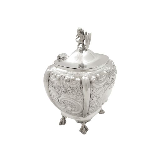 Antique Edwardian Sterling Silver 'Lion' Caddy 1905