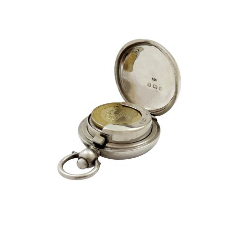 fig 1. Antique Edwardian Sterling Silver Sovereign Case 1902