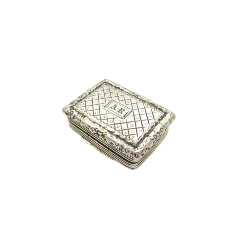 Antique Georgian Sterling Silver Vinaigrette 1824