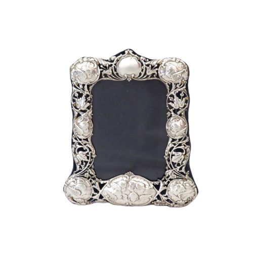 Antique Edwardian Sterling Silver 'Cherubs' Photo Frame 1905