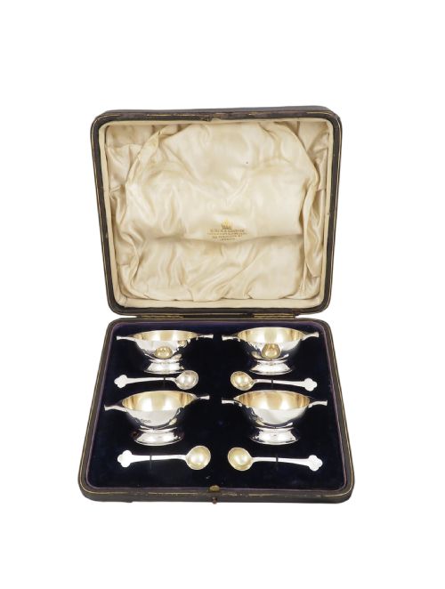 SET OF 4 ANTIQUE STERLING SILVER SALTS SPOONS IN CASE 1909 - ADDITIONAL PHOTO 4