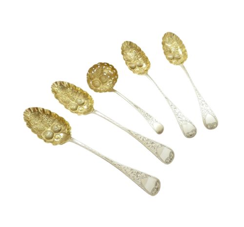 fig 1. Set of 4 Antique Sterling Silver Berry Spoons & Sifter Spoon in Case 1896