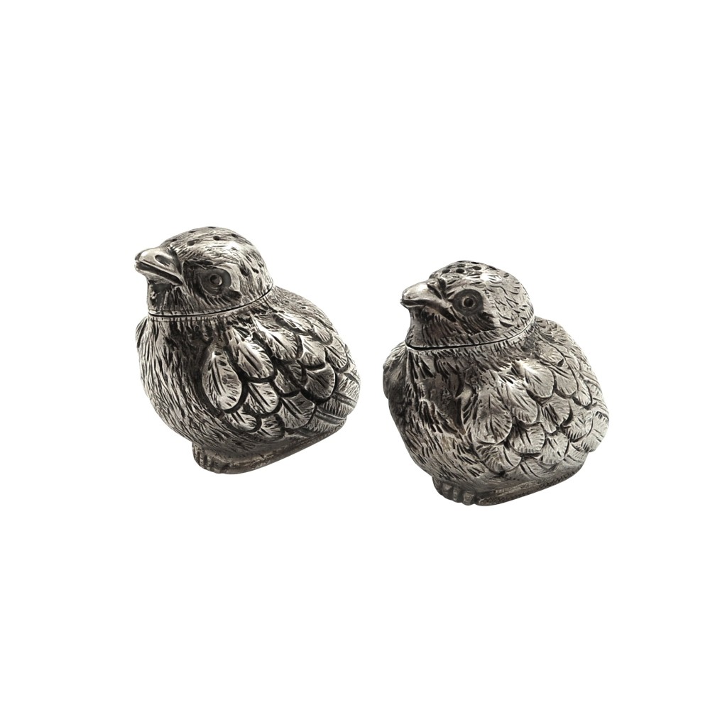 Pair of Antique Edwardian Sterling Silver Chick Peppers 1901 / 1902