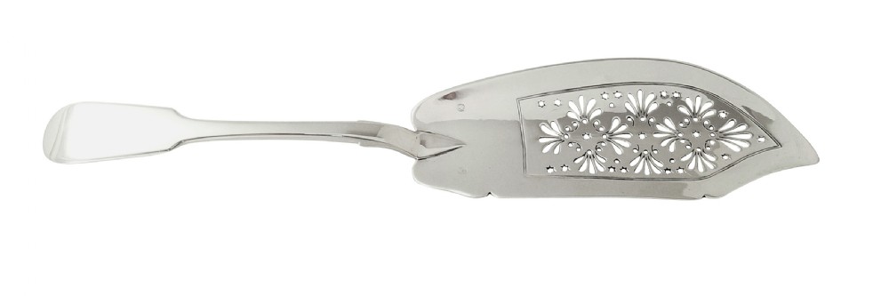 Antique William IV Irish Sterling Silver Fish Slice - Dublin 1836 View V