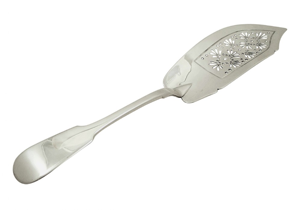 Antique William IV Irish Sterling Silver Fish Slice - Dublin 1836 View VI
