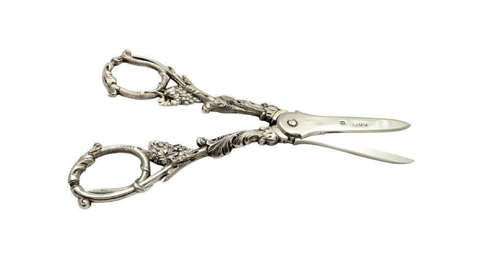 Antique Victorian Sterling Silver Grape Shears / Scissors in Case 1892 View VII