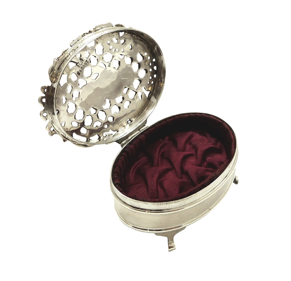 Antique Sterling Silver Pierced Lid Trinket Box 1925 View II
