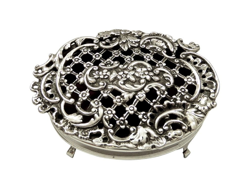 Antique Sterling Silver Pierced Lid Trinket Box 1925 View IV