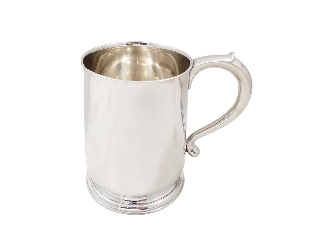 Vintage Heavy Sterling Silver Pint Mug / Tankard 1948 View VIII