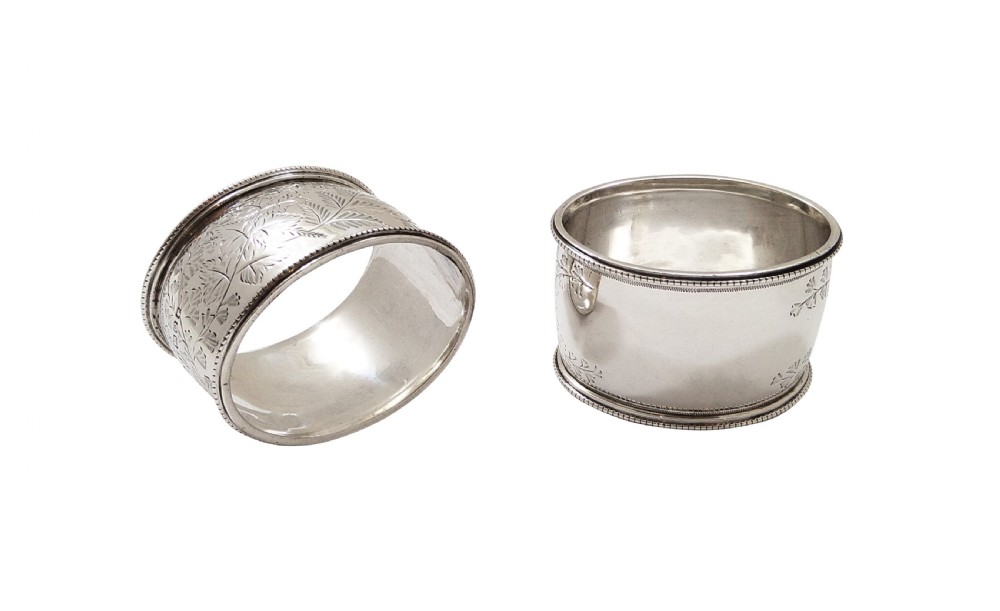 Pair of Antique Victorian Sterling Silver Napkin Rings in Case 1882 / 1883 View VI