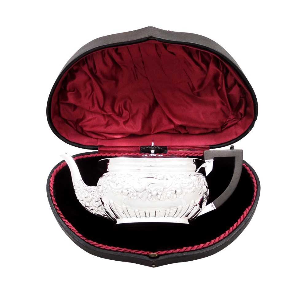 Antique Edwardian Sterling Silver Teapot in Presentation Case 1902