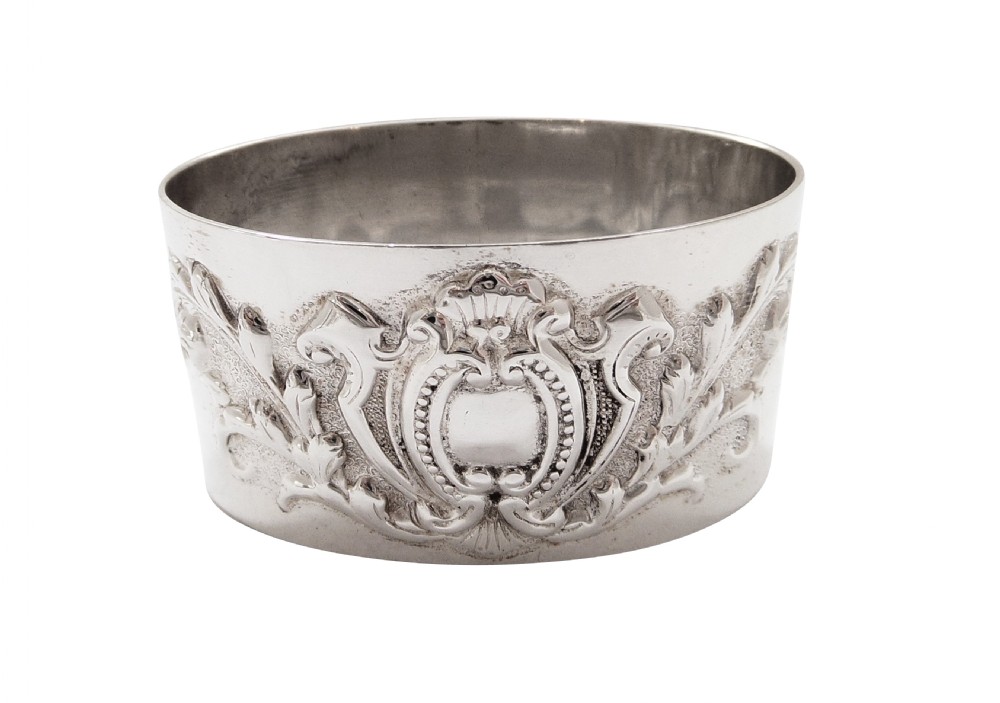Set of 4 Antique Victorian Sterling Silver Napkin Rings in Case 1899 View VII