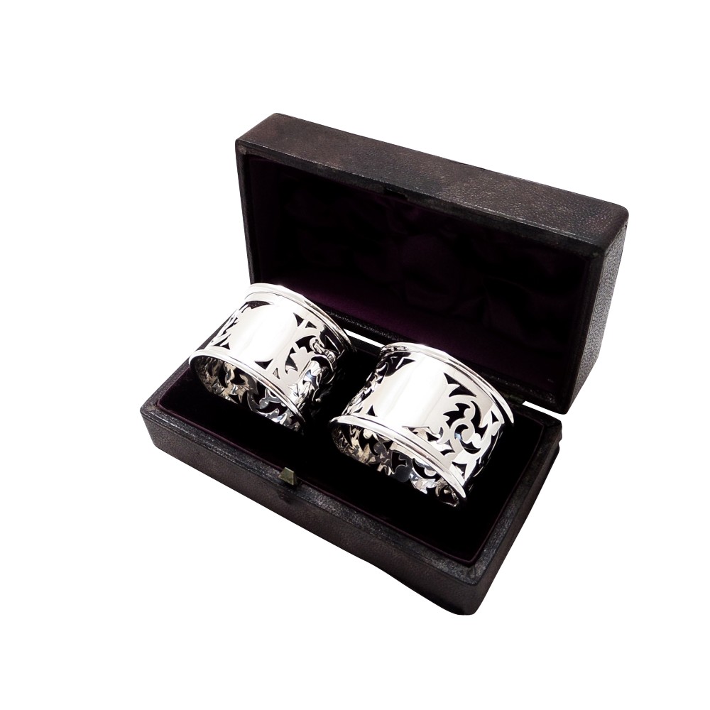 Pair of Antique Edwardian Sterling Silver Napkin Rings in Case 1904