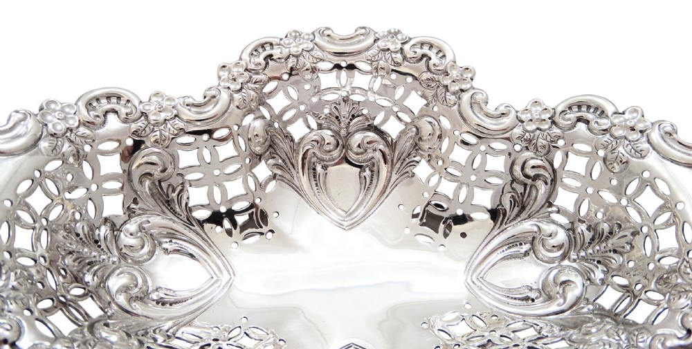 Pair of Antique Edwardian Sterling Silver Dishes 1902 View III