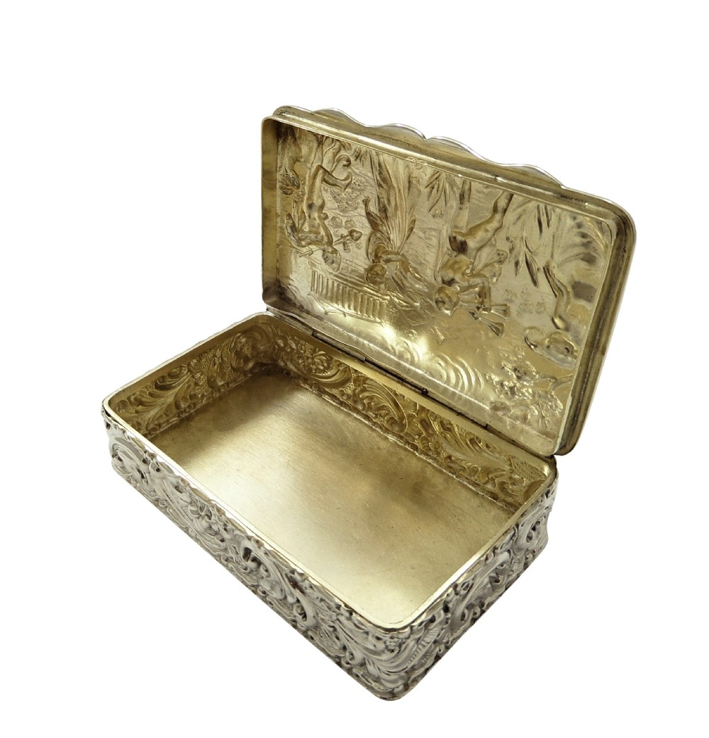 Antique Edwardian Sterling Silver Trinket Box with Scene 1901 View III
