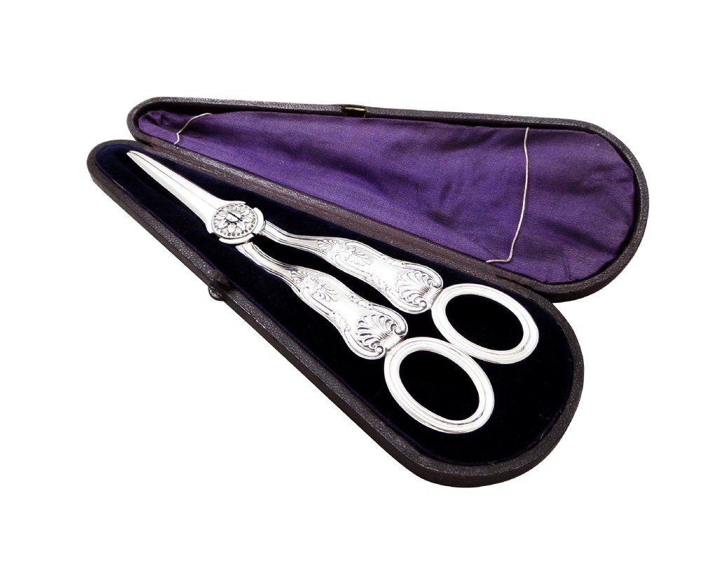 Pair of Antique Georgian Sterling Silver Grape Scissors / Shears in Case 1830 View X