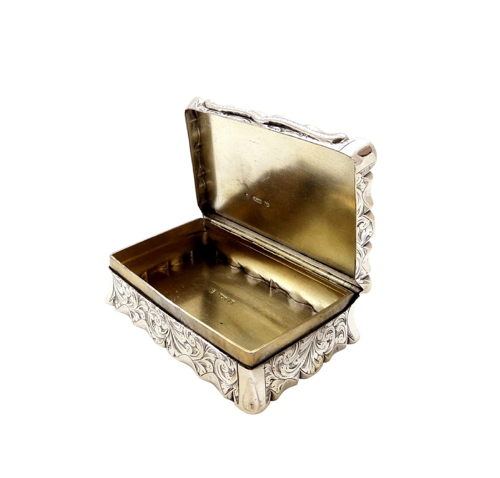 Antique Victorian Sterling Silver Snuff Box 1852 View VII