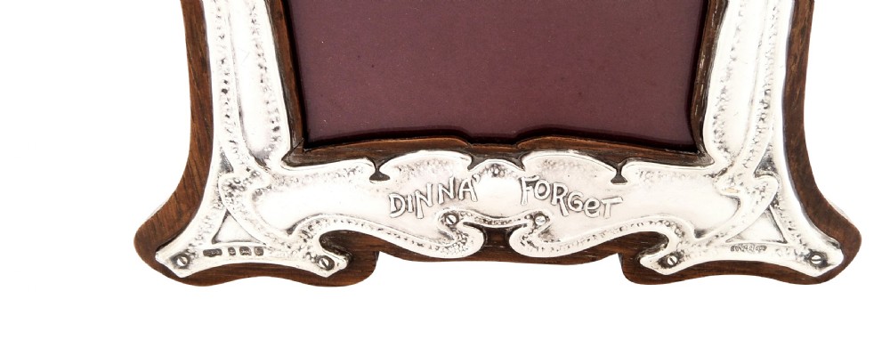 Antique Art Nouveau Sterling Silver 'Dinna Forget' Photo Frame 1904 View II