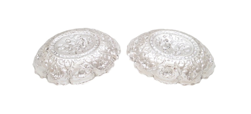 Pair of Antique Victorian Sterling Silver Gilt Dishes / Bowls 1894 View III
