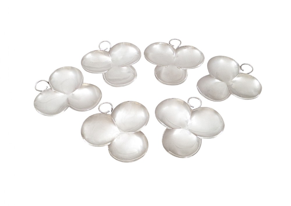 Set of 6 Antique Sterling Silver 'Clover' Dishes in Case 1912 View II