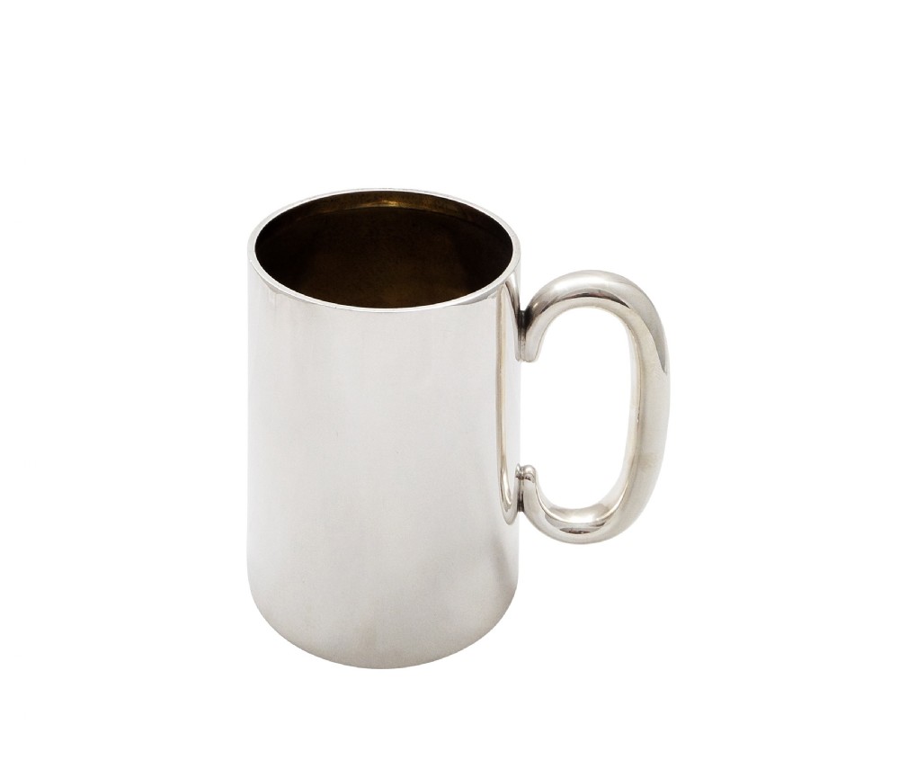 Antique Sterling Silver Pint Mug /Tankard with Glass Bottom 1929 View IV