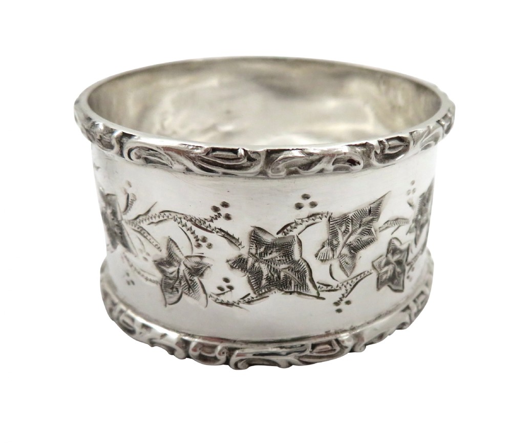 Set of 6 Antique Victorian Sterling Silver Napkin Rings in Case 1896/7 View VII