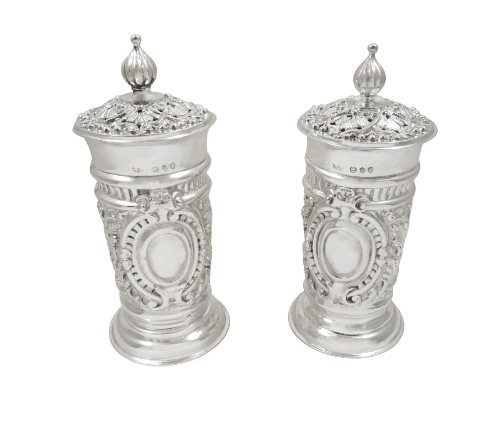 Pair of Antique Victorian Sterling Silver Pepper Pots 1891 - Mappin & Webb View IV