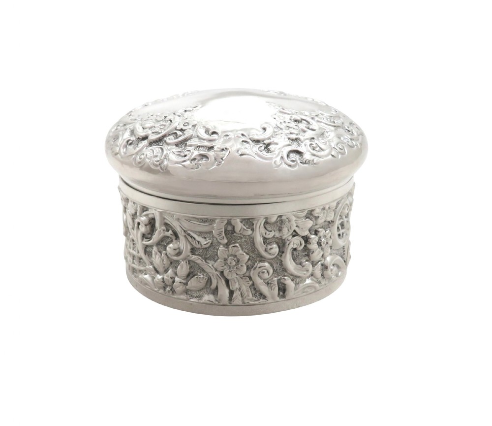 Antique Edwardian Sterling Silver Vanity Pot / Box 1903 View IV