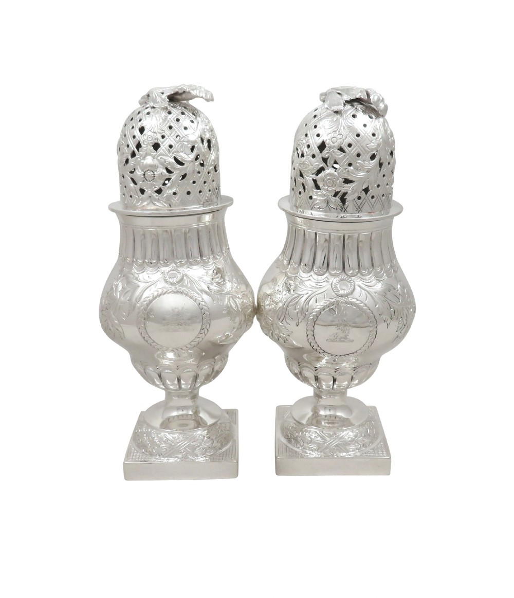 Pair of Antique Edwardian Sterling Silver Sugar Shakers/Casters 1903.1904 View XI