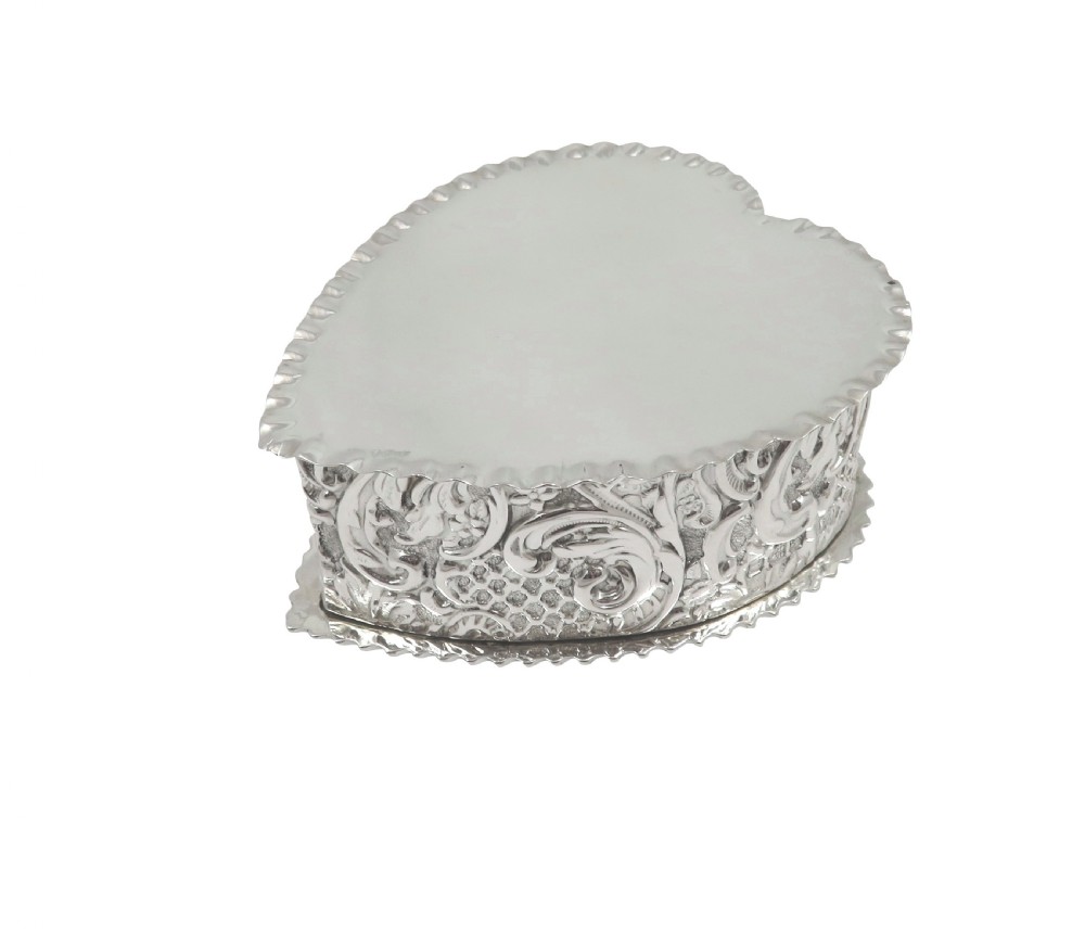 Antique Victorian Sterling Silver Heart Trinket Box 1894 View V