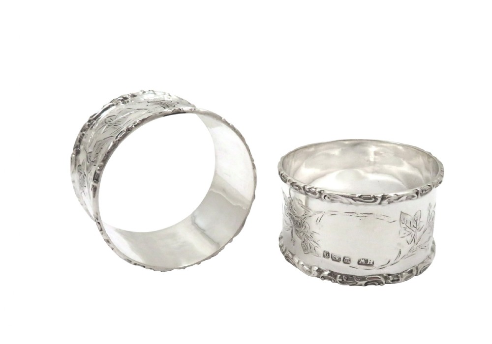 Pair of Antique Victorian Sterling Silver Napkin Rings in Case 1899 View VI