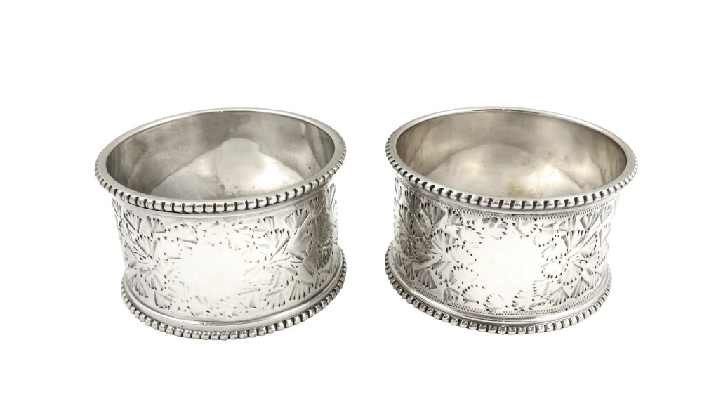 Pair of Antique Sterling Silver Napkin Rings in Case 1918 / 1921 View VI