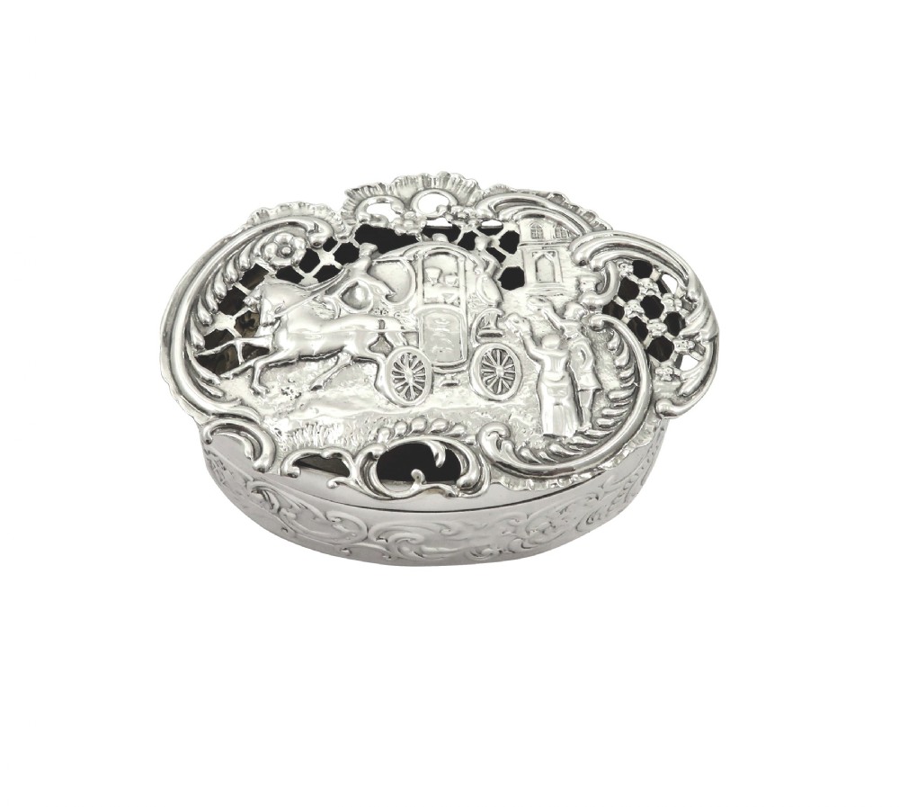 Antique Edwardian Sterling Silver Marriage Box 1904 View IX