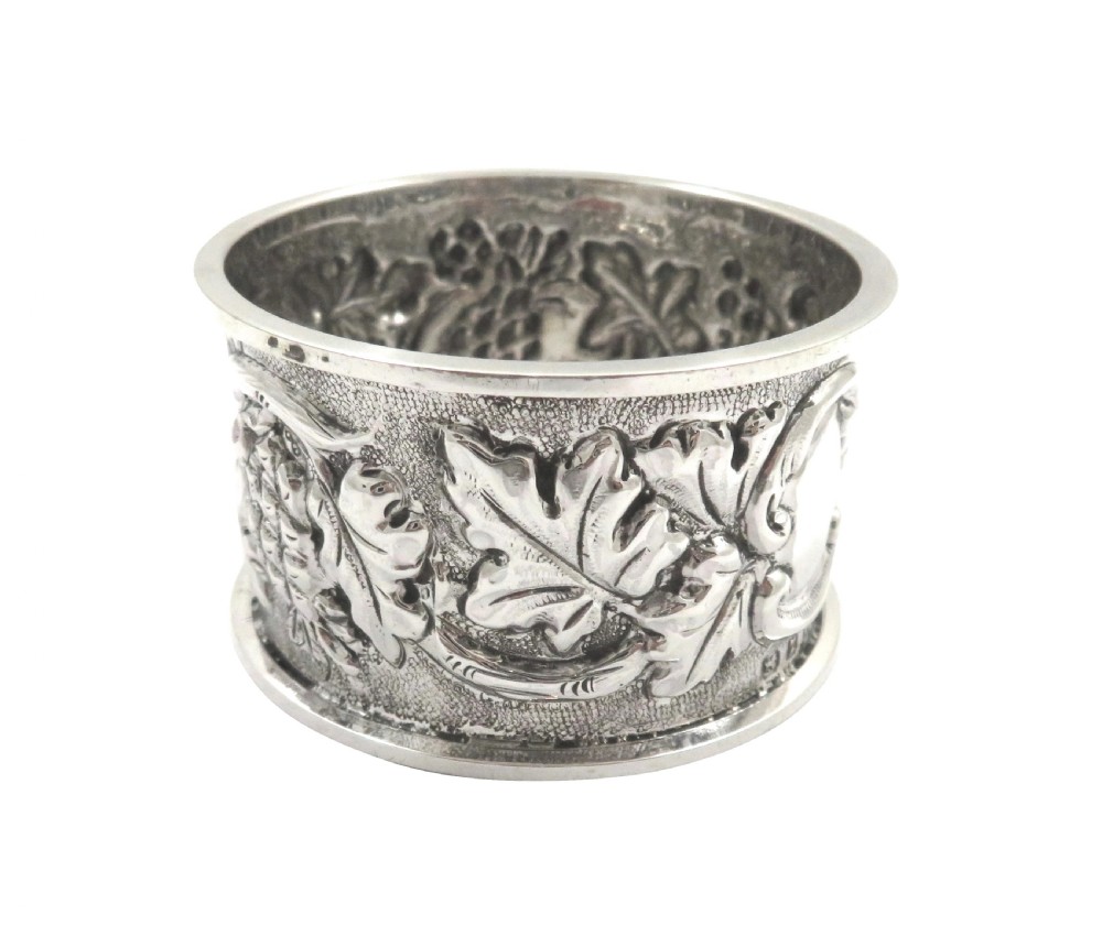 Antique Victorian Sterling Silver Napkin Ring in Case 1899 View VIII