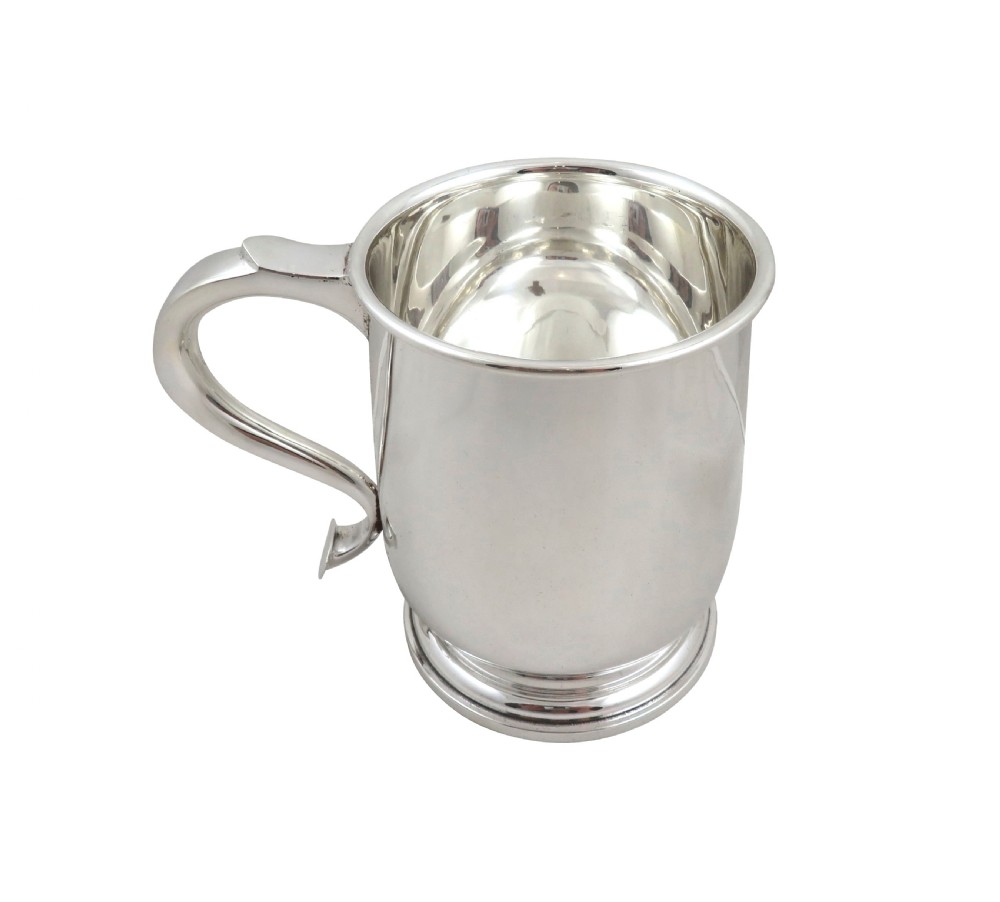 Antique Sterling Silver Pint Tankard / Mug 1932 View V