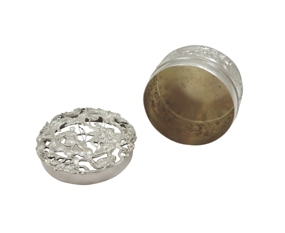Antique Edwardian Sterling Silver Pierced Lid Trinket Box 1908 View II