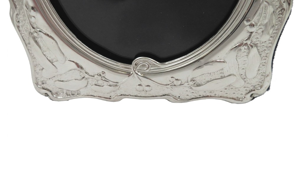 Antique Art Nouveau Sterling Silver 5 1/2