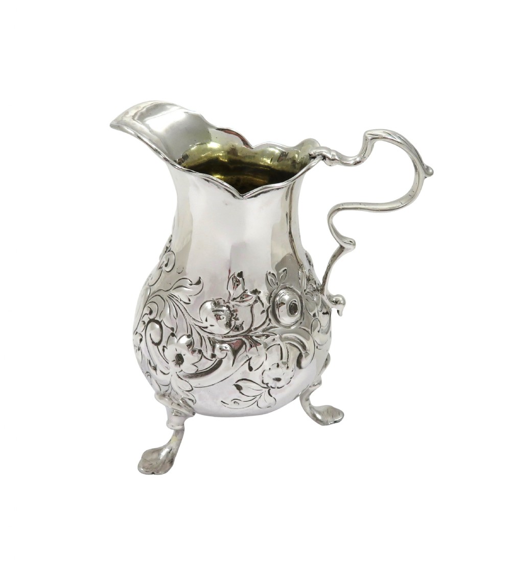 Antique Victorian Sterling Silver Jug with Lion Crest 1843 View III
