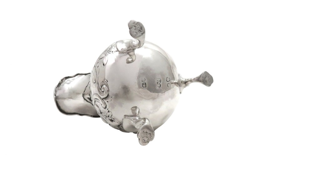 Antique Victorian Sterling Silver Jug with Lion Crest 1843 View VII