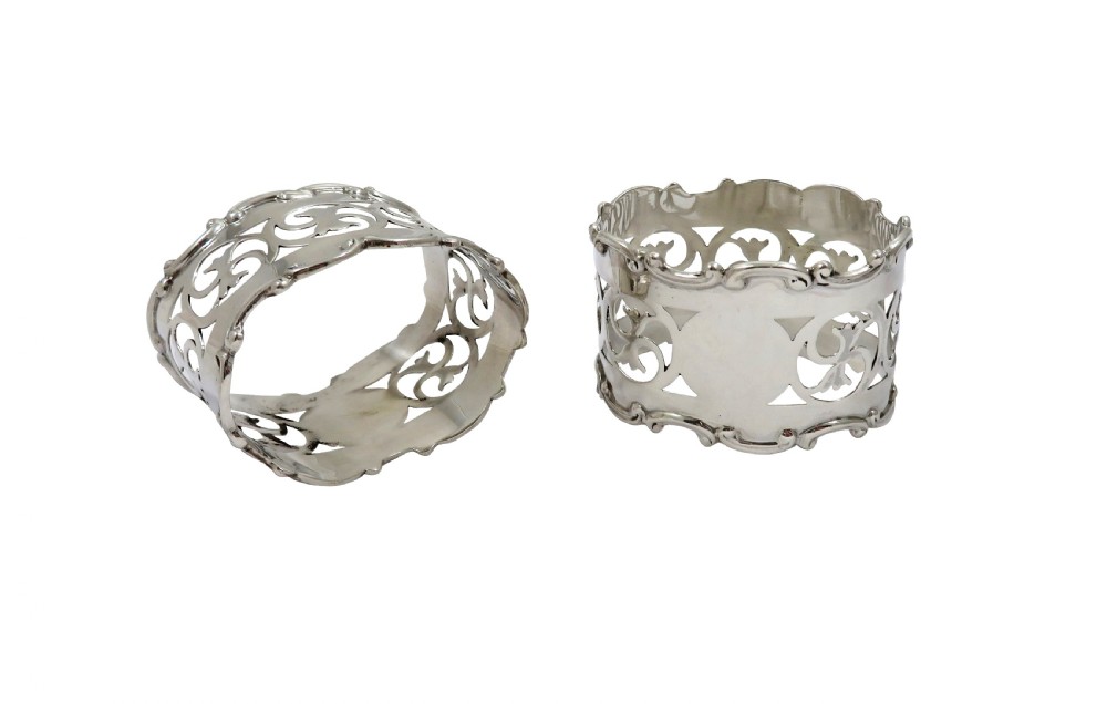 Pair of Antique Sterling Silver Pierced Napkin Rings in Case 1911 View VII
