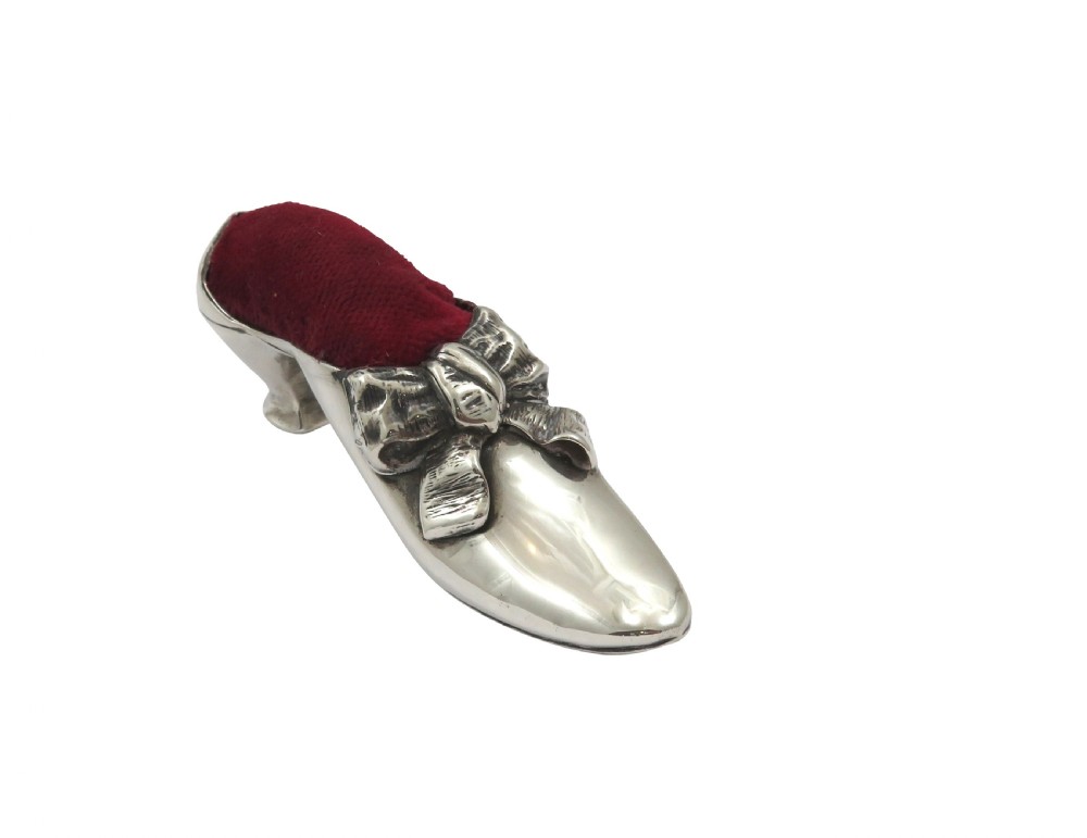Large Antique Edwardian Sterling Silver Shoe Pin Cushion 1904 View IV