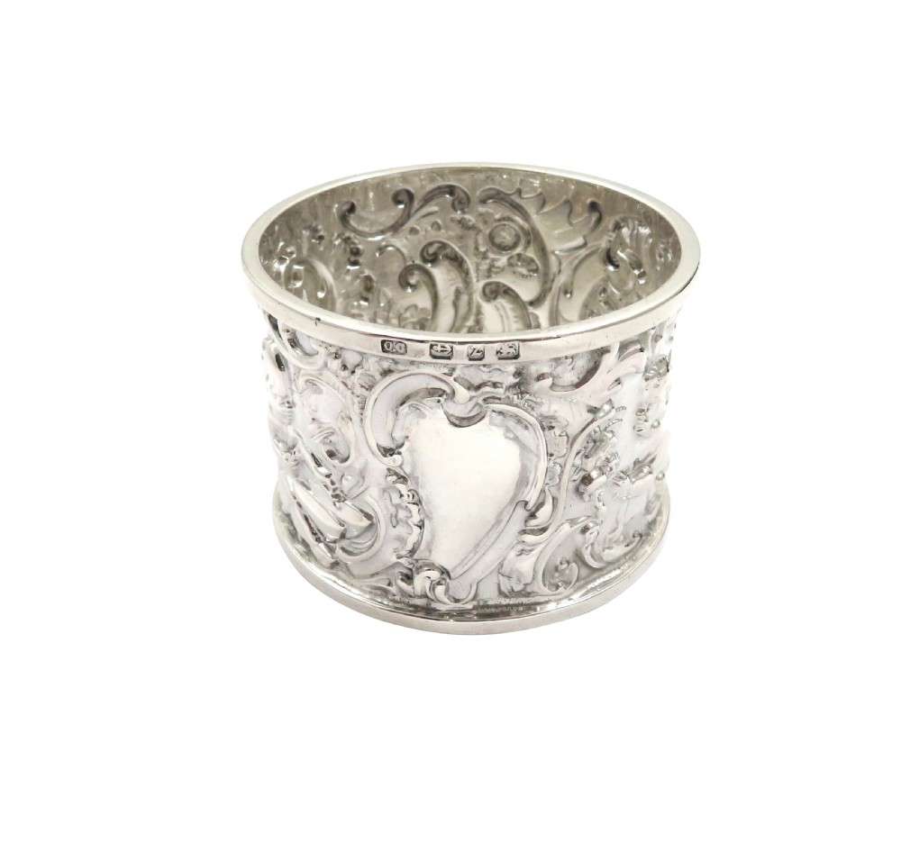 Antique Victorian Sterling Silver 'Cherub' Napkin Ring in Case 1899 View V
