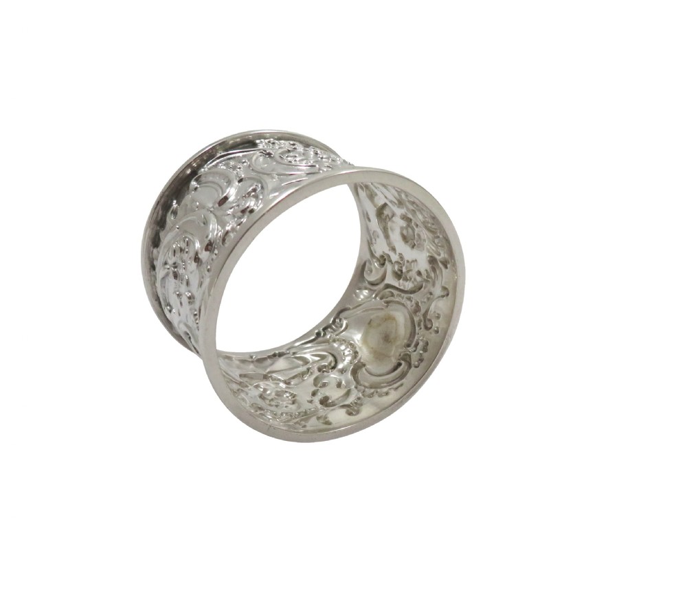 Antique Victorian Sterling Silver 'Cherub' Napkin Ring in Case 1899 View VI