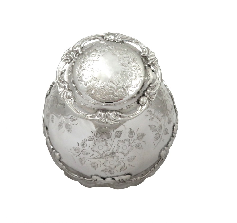 Antique Edwardian Sterling Silver & Cut Glass Perfume / Scent Bottle 1909 View VIII
