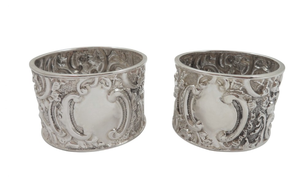 Pair of Antique Victorian Sterling Silver Napkin Rings in Case 1897 View III