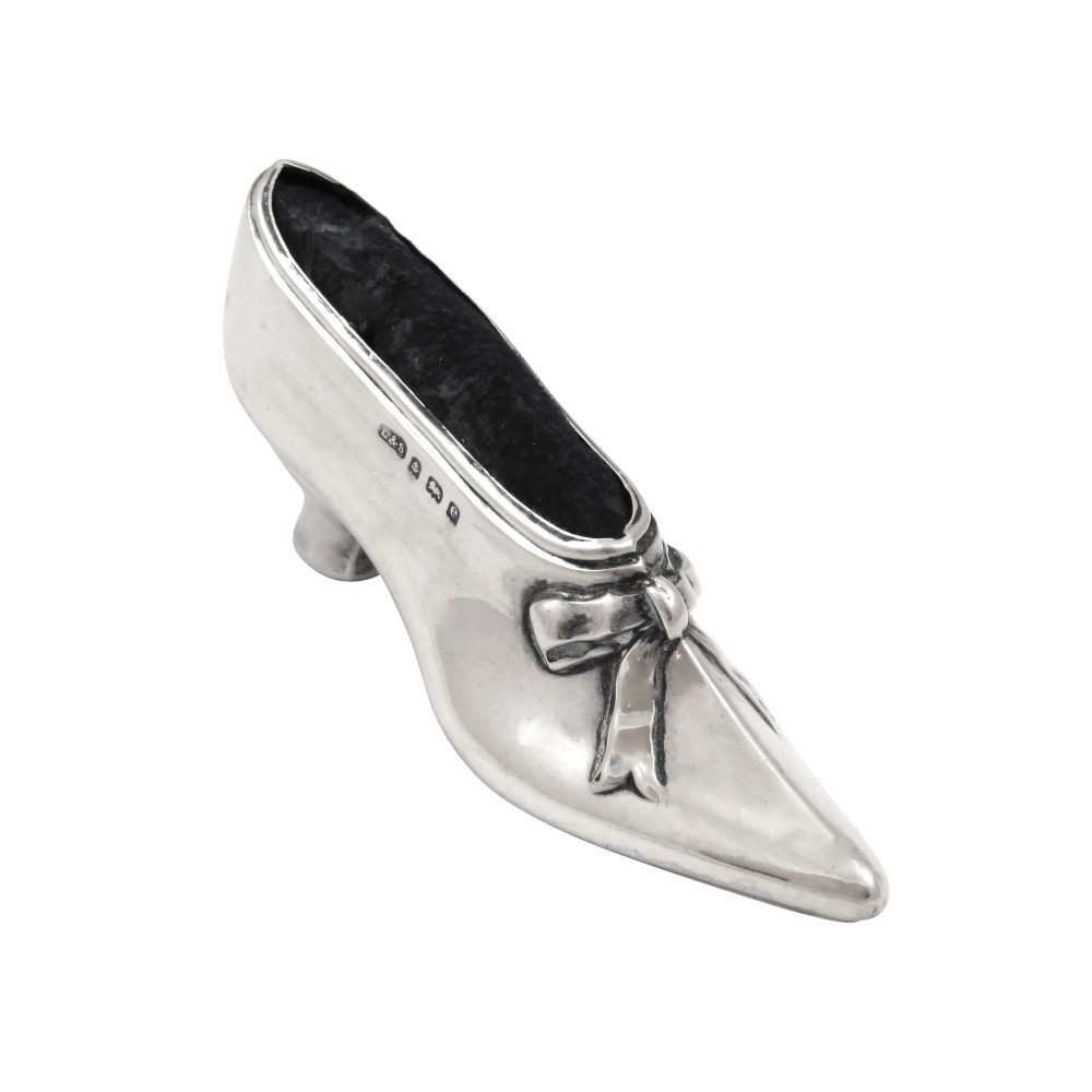 Antique Edwardian Sterling Silver Shoe Pin Cushion 1904