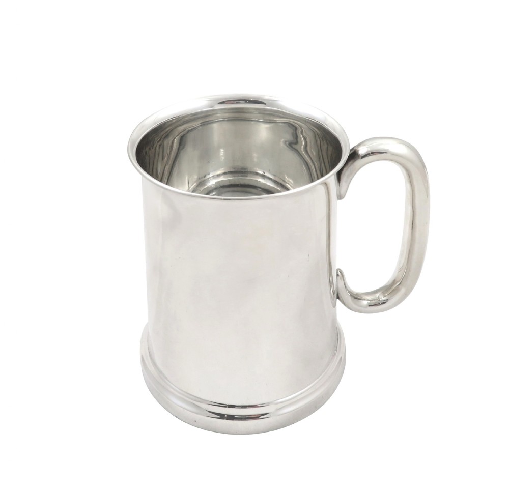 Antique Sterling Silver Pint Tankard / Mug with Glass Bottom 1933 View V