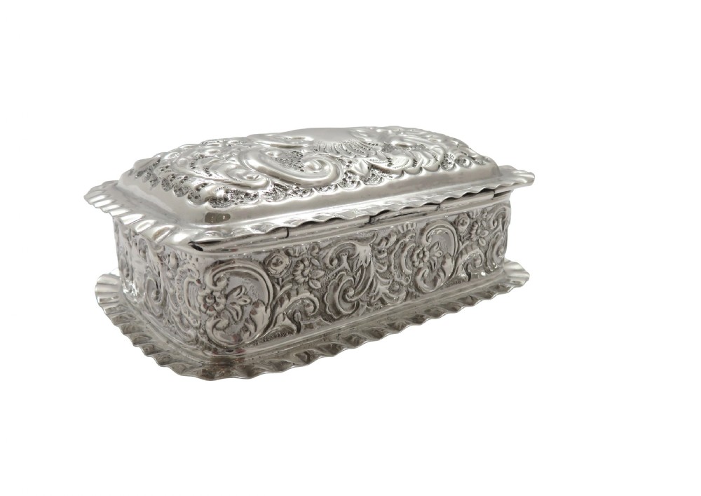 Antique Edwardian Sterling Silver Trinket Box 1903 View VII