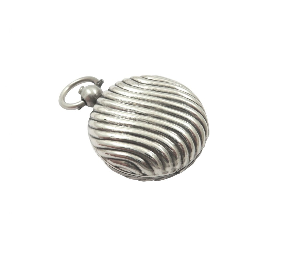 Antique Edwardian Sterling Silver Sovereign Case 1904 View V